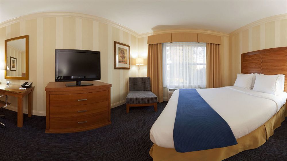Holiday Inn Express Hotel & Suites Santa Cruz, An Ihg Hotel Εξωτερικό φωτογραφία